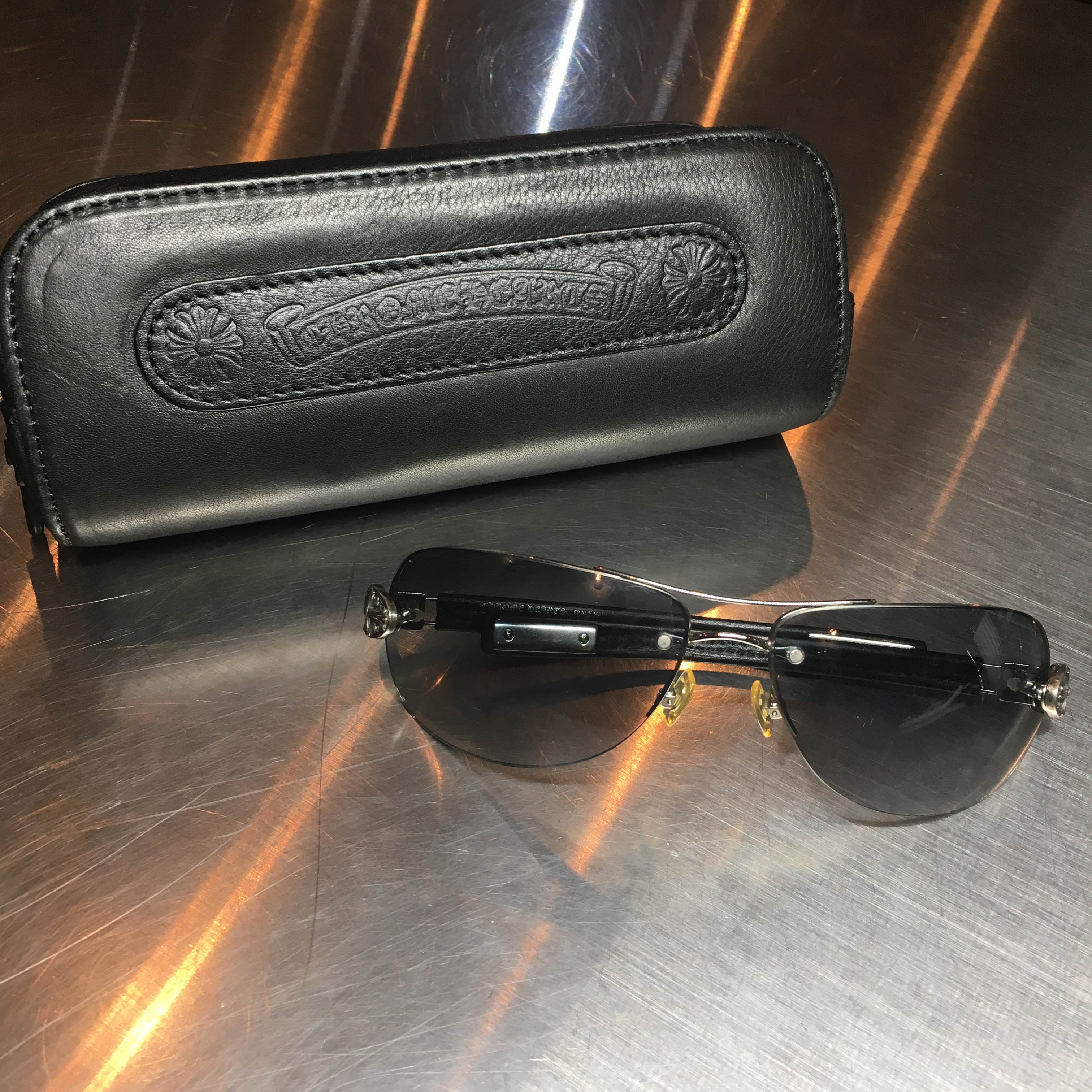 CHROME HEARTS Classic Oval Sunglass